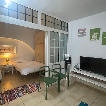 Stazione Centrale & Universita Lovely Apartment Bari Ngoại thất bức ảnh