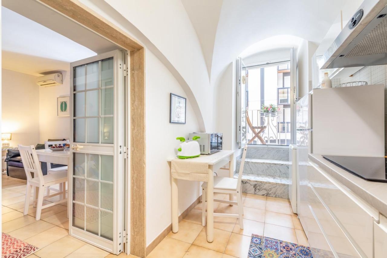 Stazione Centrale & Universita Lovely Apartment Bari Ngoại thất bức ảnh