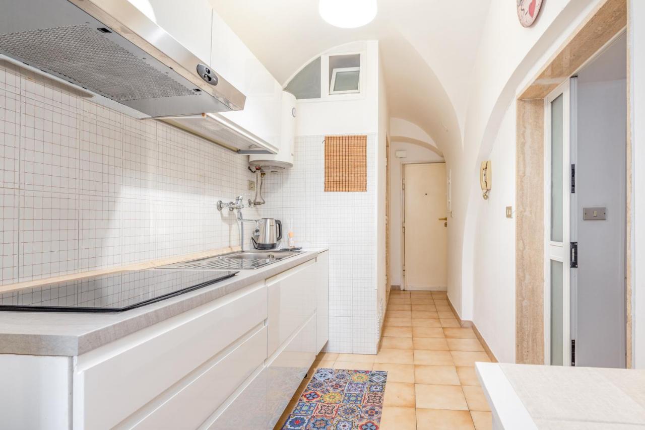 Stazione Centrale & Universita Lovely Apartment Bari Ngoại thất bức ảnh