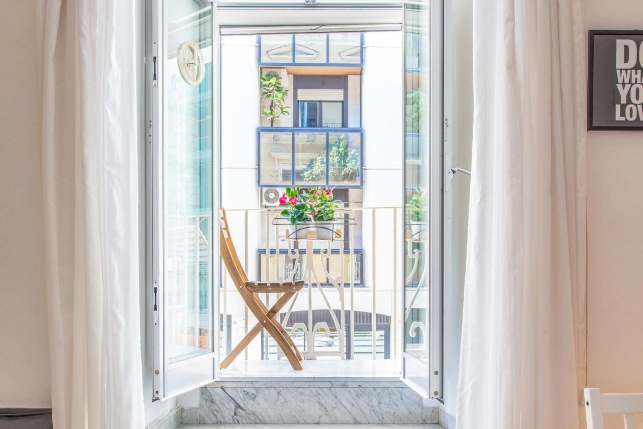 Stazione Centrale & Universita Lovely Apartment Bari Ngoại thất bức ảnh